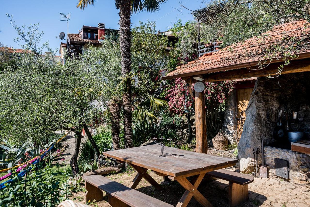 Bed and Breakfast La Fattoria Di Nonna Eugenia Lerici Zewnętrze zdjęcie
